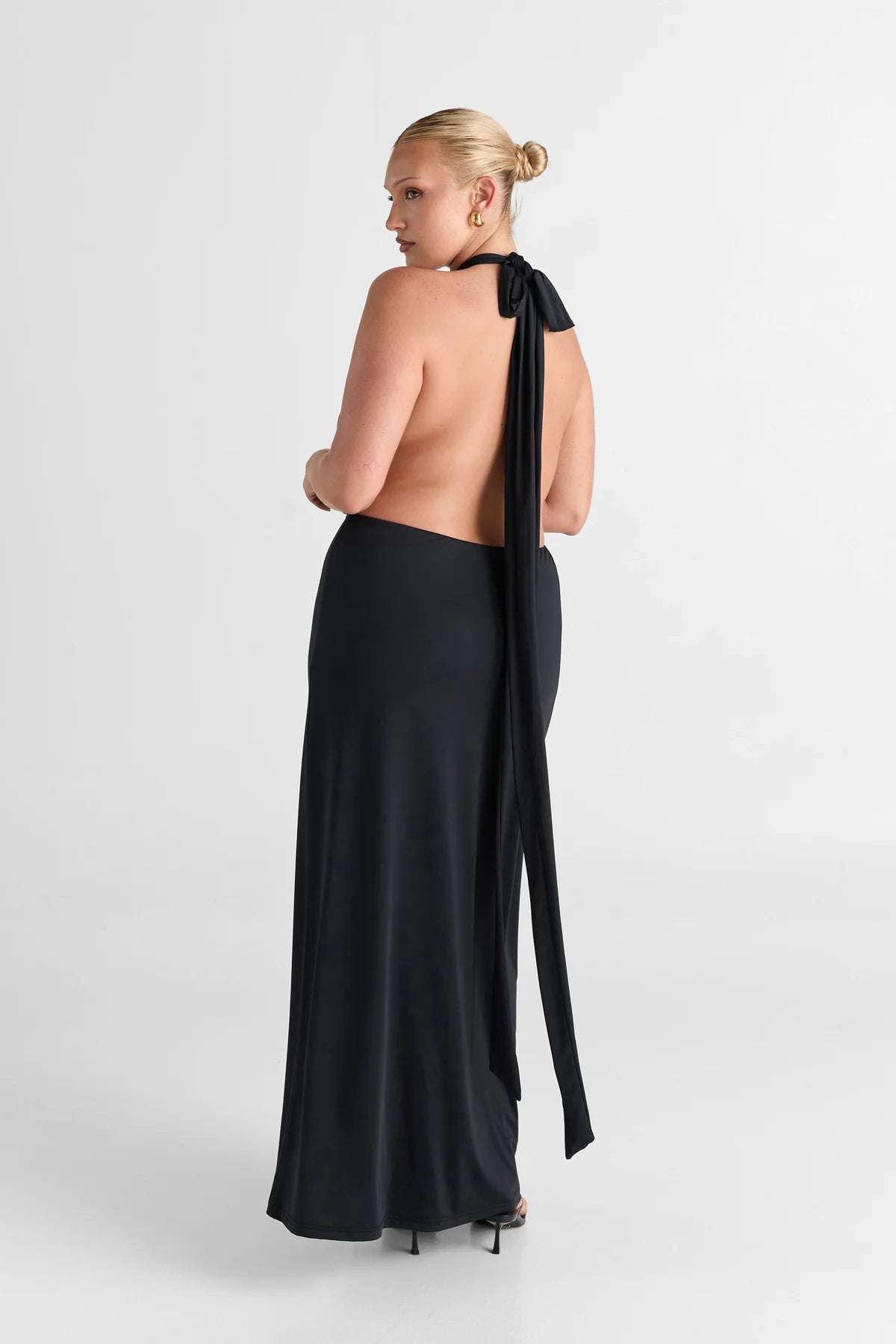 Sasha Therese Mira Maxi Dress - Black