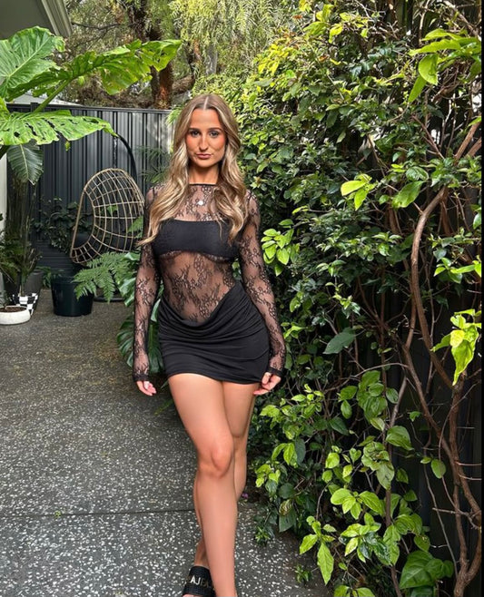 benni yana lace mini dress Benni Yana Lace Mini Size 10 $40 to rent #dressforlessnz10 #dressforlessnzmini